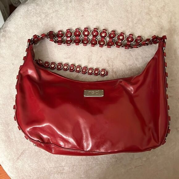 VTG *ROCKSTUD* Wide Vegan Patent Style Strap Handbag ROCKER 90’s Y2K 80’s - Picture 2 of 16